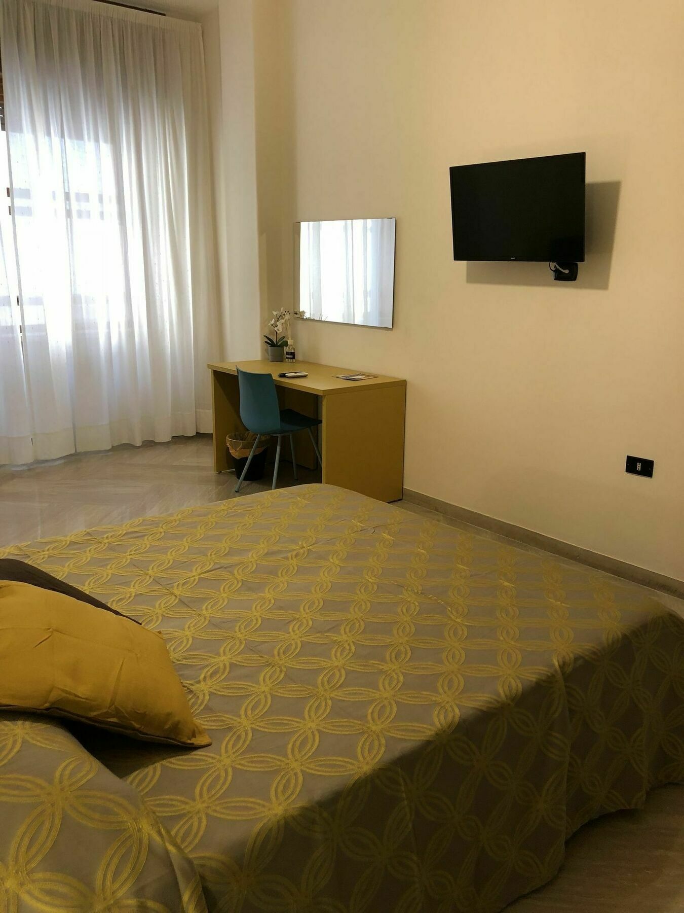 Napoli City Inn Экстерьер фото